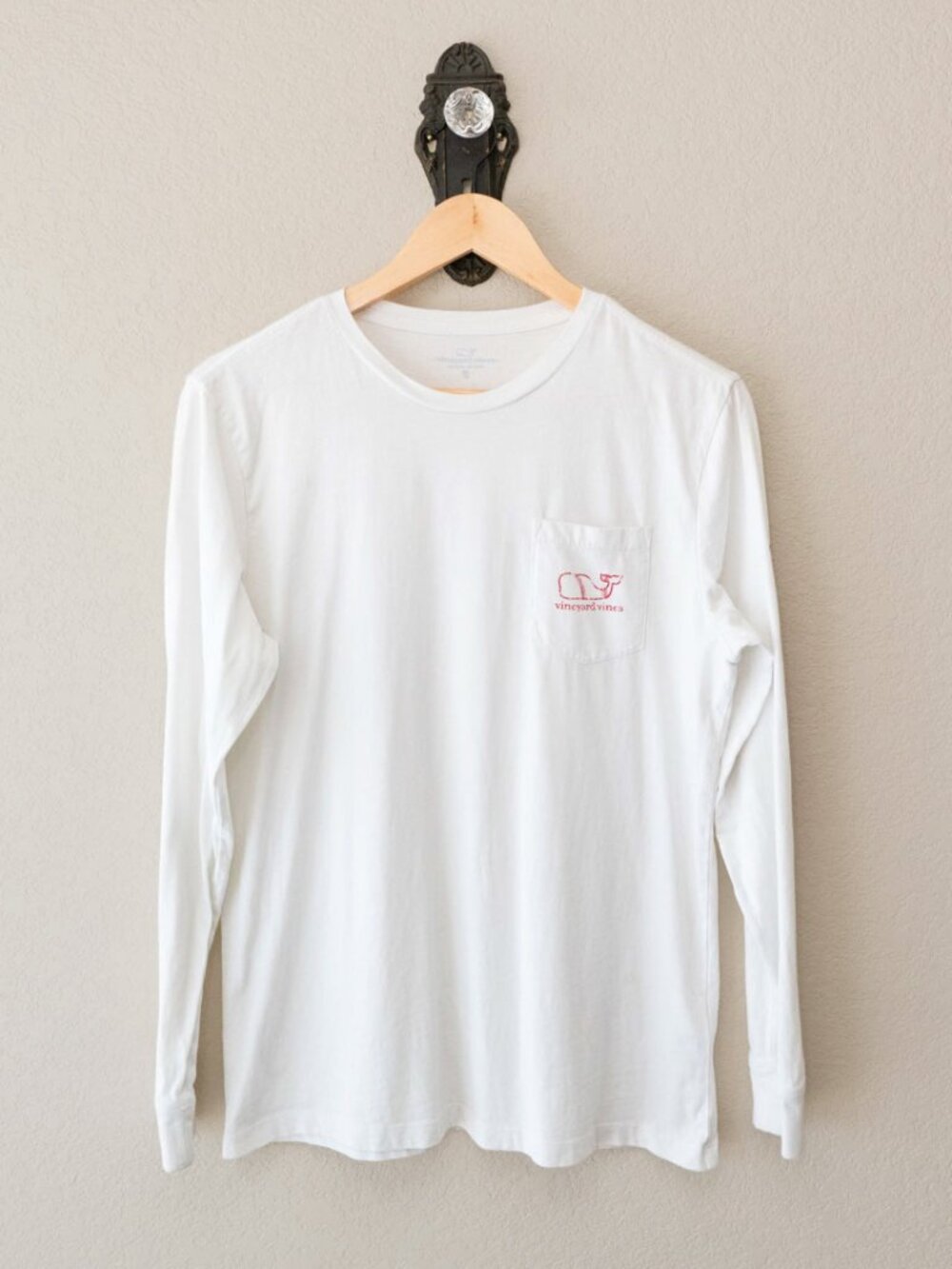 Vineyard Vines Shirt Boys XL White Baseball Whale Long Sleeve Pocket Tee Cotton